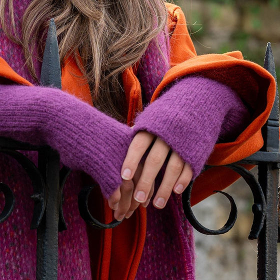 Women's Recycled Yarn Mini Cable Knit Fingerless Gloves, Berry