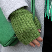  Women's Recycled Yarn Mini Cable Knit Fingerless Gloves, Green